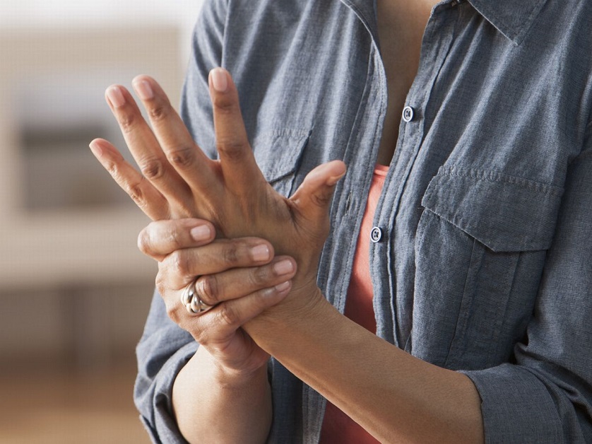 Arthritis Equipment that Can Help when Your Condition Interferes with