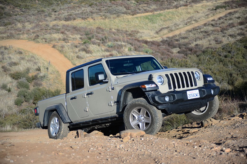 side steps on 4wd vehicle