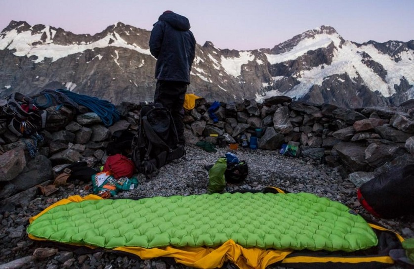 hiking sleeping pad