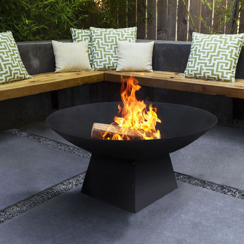 Steel fire pit