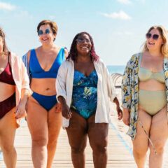 A Curvy Ladies’ Guide to Choosing the Best Swimsuit