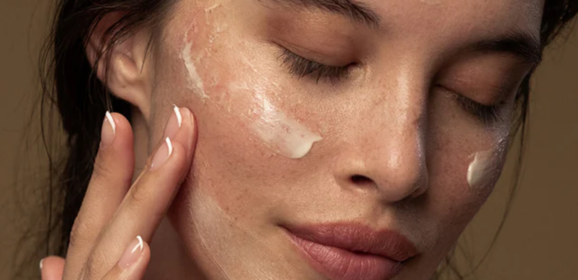 Nature’s Green Gold from New Zealand: A Buyer’s Guide to Antipodes Skincare